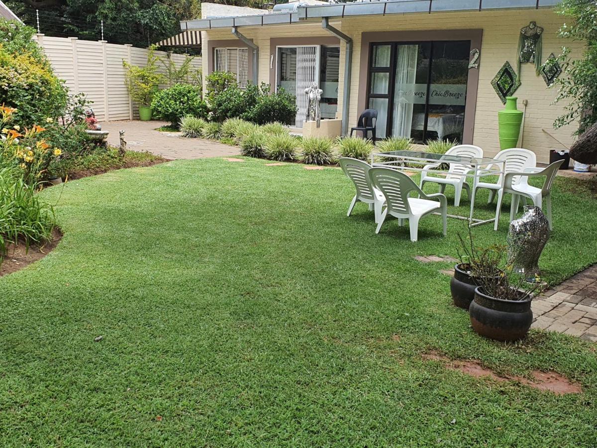 Chic Breeze Hotel Bloemfontein Exterior photo