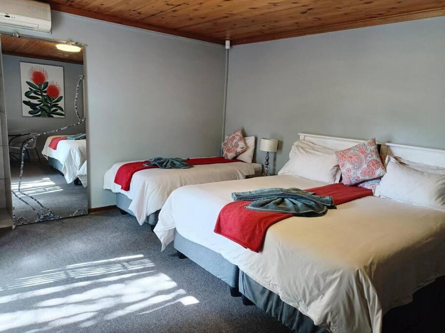 Chic Breeze Hotel Bloemfontein Exterior photo